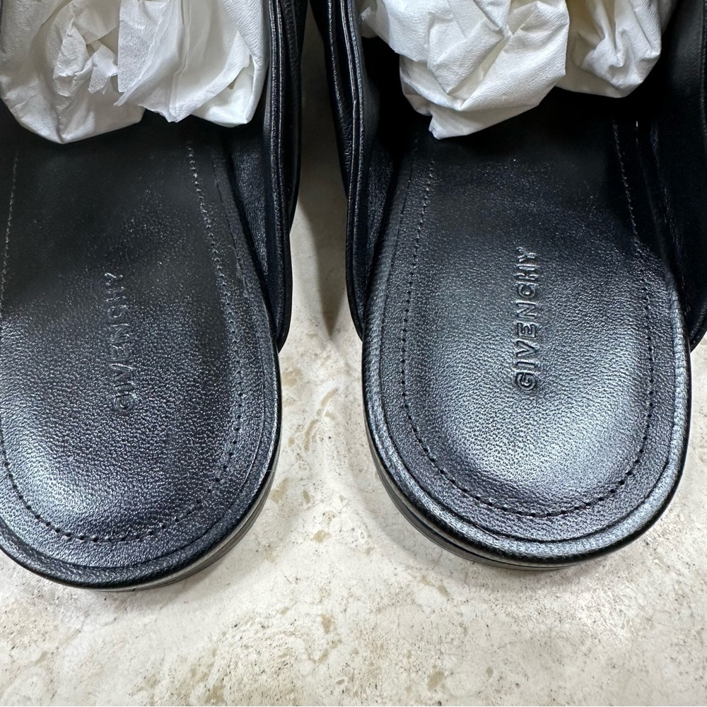 GIVENCHY Twist Pointed Toe Mule Black Flat🌸 - Picture 3 of 11
